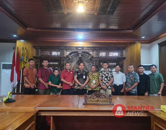 Kepala Bagian Kesra Agus Bambang Lelono