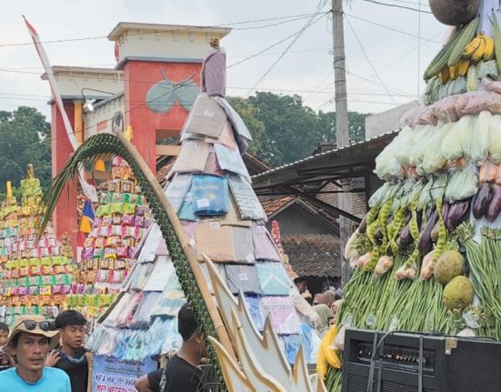 Kirab Luwur dan Nyadran
