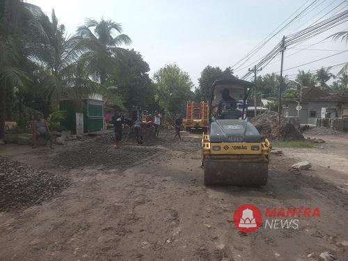 perbaikan jalan rusak dukuhseti