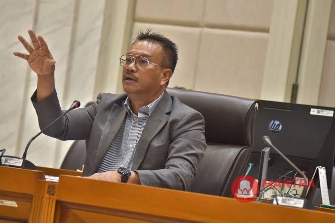 Komisi IX DPR Soroti Pentingnya Payung Hukum dan Perbaikan Tata Kelola Program MBG 2 Komisi IX DPR