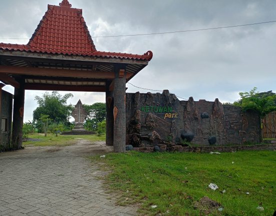 Ketuwan Park