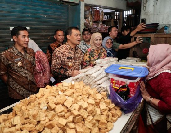 PASAR BOJA