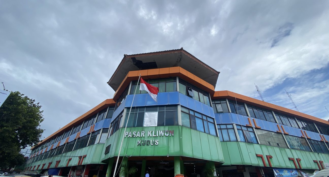 Pasar Kliwon Kudus