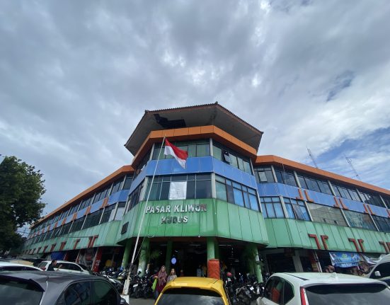 Pasar Kliwon Kudus