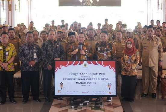 Kades Indonesia Bersatu bersama Bupati Pati nyatakan dukung pembentukan Koperasi Desa Merah Putih