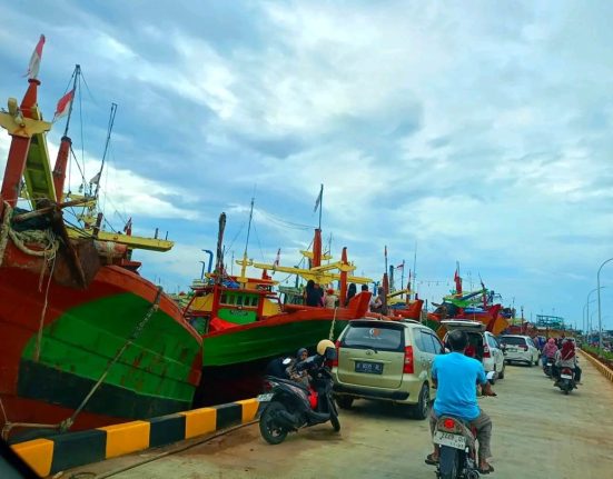 Proyek Tambat Kapal