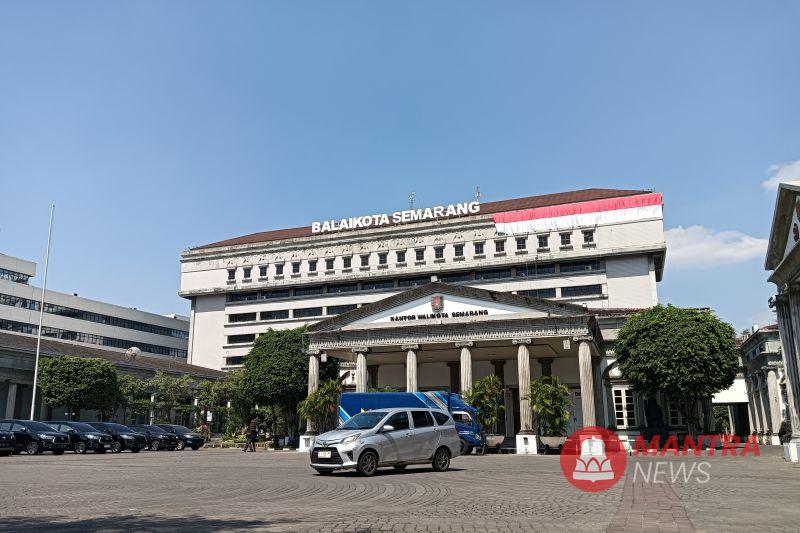 Nampak depan Balai Kota Semarang. (Anta | Mantranews.id)