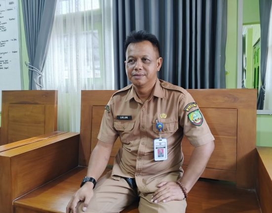 Kepala Dinsos P3A Kabupaten Blora : Luluk Kusuma Agung Ariadi (Eko Wicaksono | Mantranews.id)