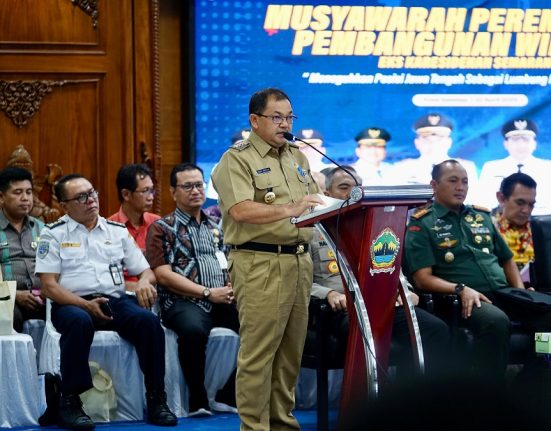 Bupati Semarang = Ngesti Nugraha  (Dok. Pemprov Jateng | Mantranews.id)