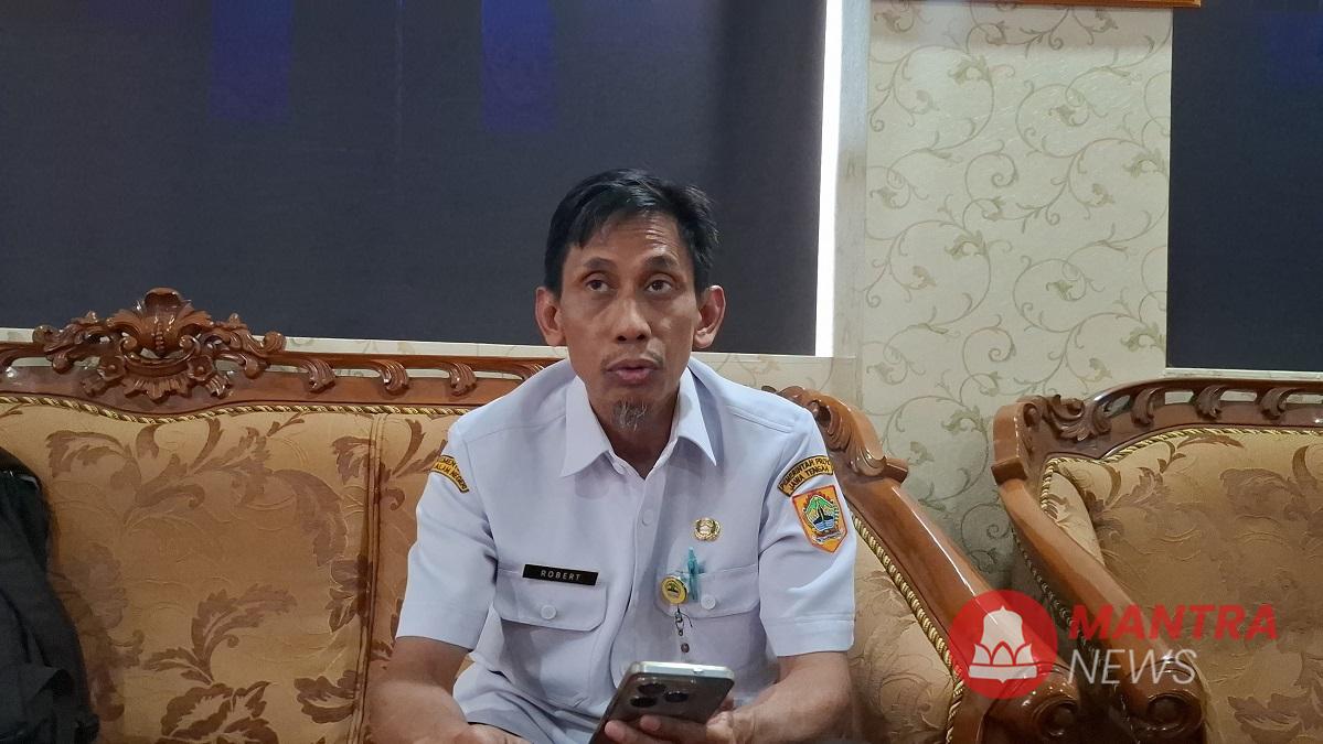 Kasubag Program Disdikbud Jateng = Roberto Agung Nugroho (Lingkar Media Group Network)