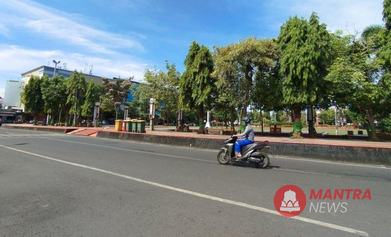Kawasan Alun-alun Kudus, Jawa Tengah yang setiap akhir pekan dijadikan kawasan Car Free Day. (Anta | Mantranews.id)