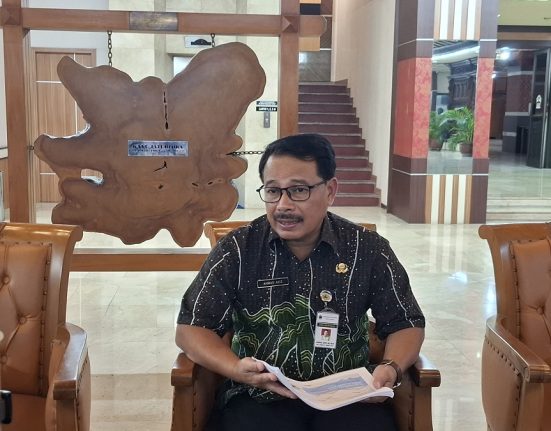 Kepala Disnakertrans Jateng = Ahmad Aziz (Lingkar Media Group Network)