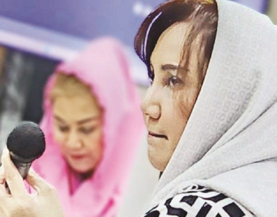 Kepala Bapenda Kota Semarang Indriyasari diperiksa sebagai saksi dalam sidang kasus dugaan suap mantan Wali Kota Semarang Hevearita G. Rahayu di Pengadilan Tipikor Semarang, Senin (30/6/2025). (Lingkar Media Group Network)