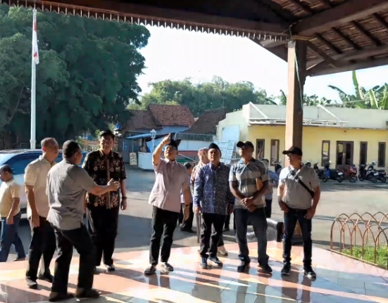 Pendopo Kemiri