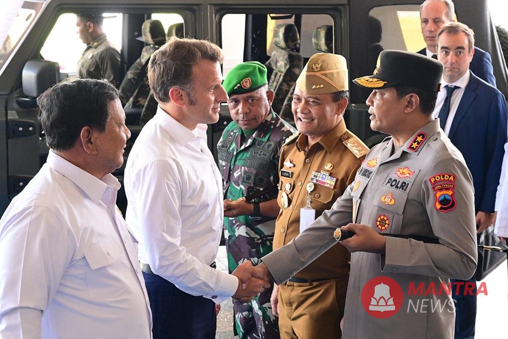 Presiden RI Prabowo Subianto dan Presiden Perancis Emmanuel Macron ke Kampus Akademi Militer (Akmil) dan Candi Borobudur, Kabupaten Magelang, Kamis (29/5), disambut oleh Gubernur Jateng Ahmad Luthfi. (Dok. Pemprov Jateng | Mantranews.id)
