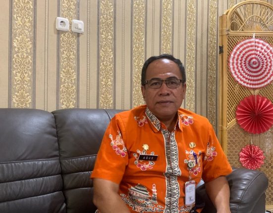 Plt Kepala Dinsos P2PA Kabupaten Demak = Agus Herawan (Lingkar Media Group Network)