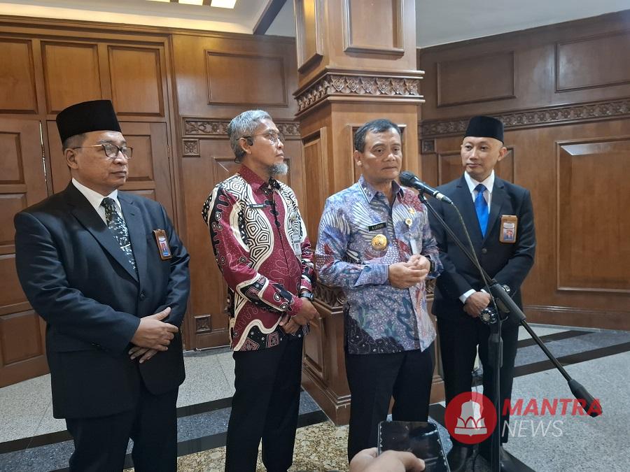 Ahmad Luthfi Kukuhkan Kepala BPKP Jateng Baru: Fokus Pengawasan PSN dan Dana Desa 2 HL A PENGUKUHAN INSERT