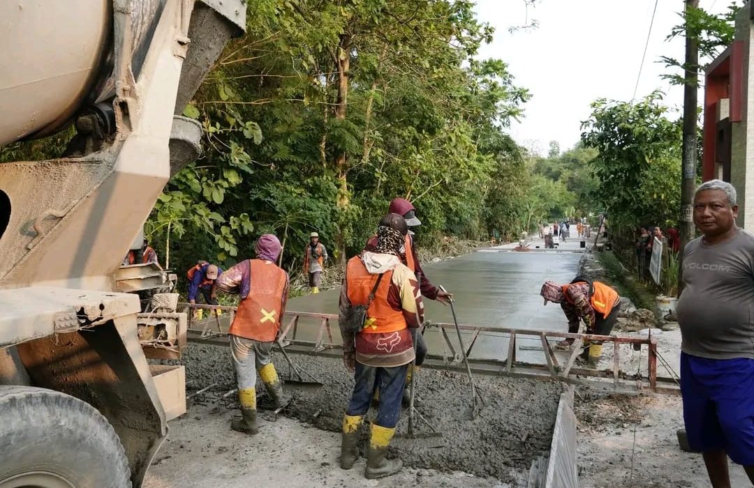 Perbaikan Jalan