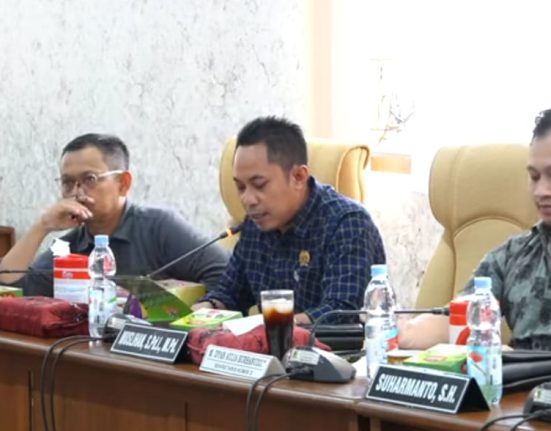 Panitia Khusus (Pansus) Hak Angket DPRD Pati meminta keterangan dari mantan pegawai honorer RSUD Soewondo untuk mendalami kasus yang diselidiki.