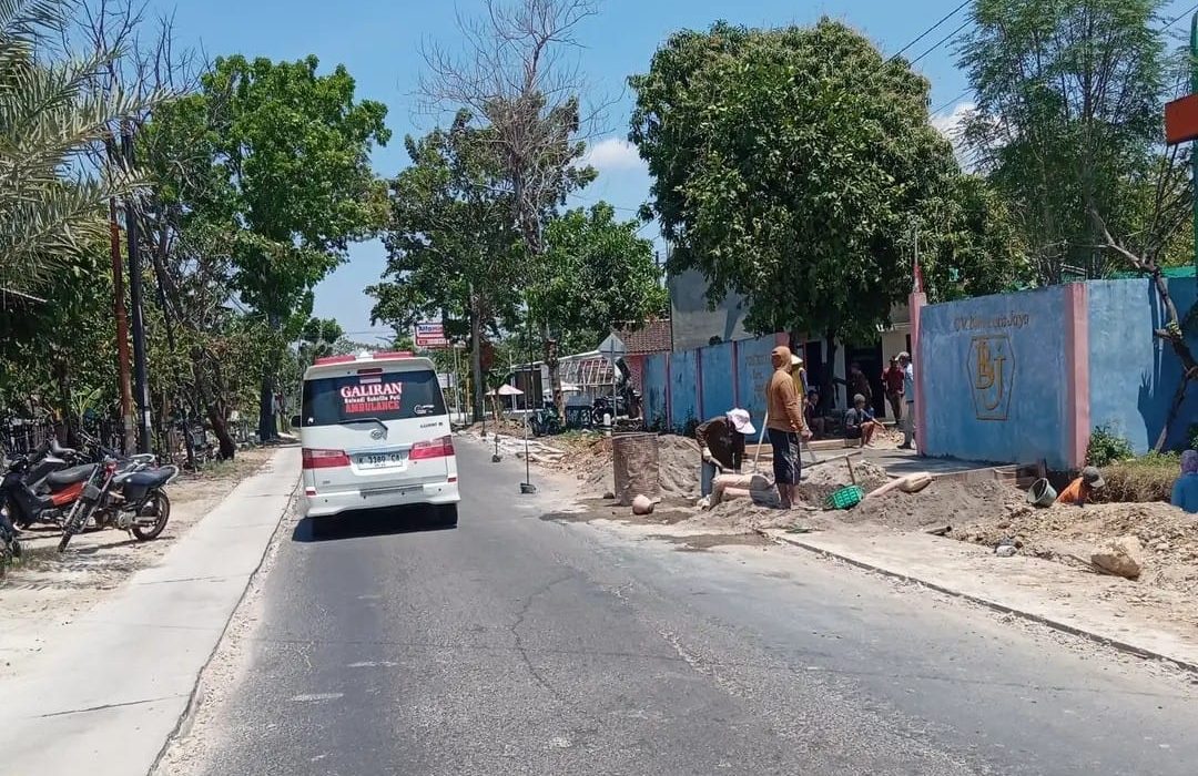 Jalan Pati-Grobogan