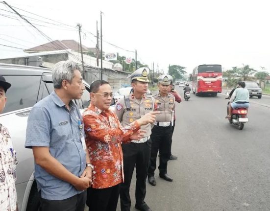 perbaikan jalan pati-kudus