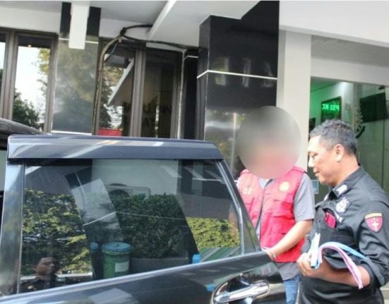 adik mantan bupati pati