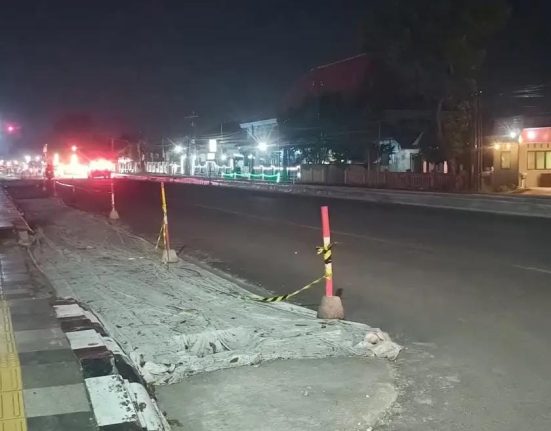 jalan Pati-Kudus