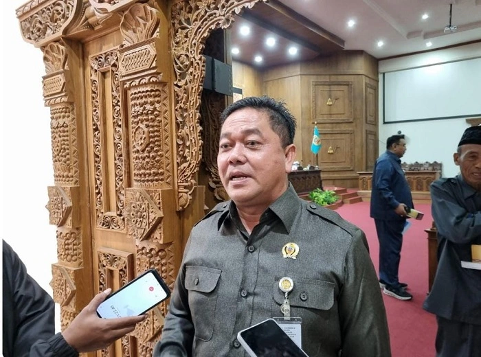 Ketua DPRD Pati Ali Badrudin ditanya mengenai momentum peringatan HSN 2025.