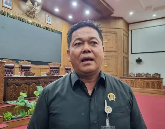 Ketua DPRD Pati Ali Badrudin