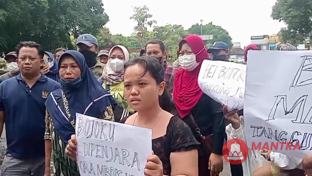 Tuntut Pertanggungjawaban, Keluarga Terduga Pelaku Kerusuhan Demo 13 Agustus di Pati Datangi Posko AMPB 1 AMPB