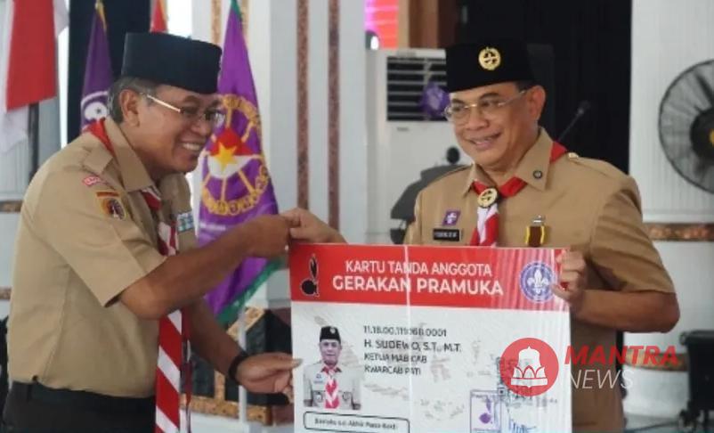 Terima Lencana Dharma Bhakti, Bupati Sudewo Beri Pesan Menyentuh untuk Gerakan Pramuka se-Pati 1 Lencana Dharma Bhakti