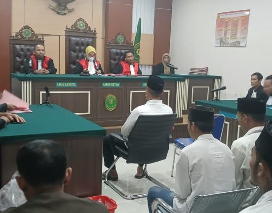 tersangka kasus penipuan