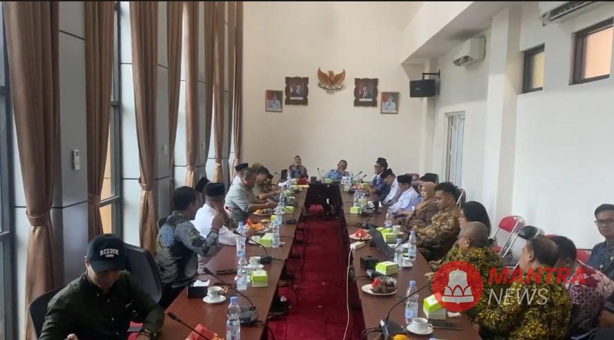 Ratusan Guru Tak Masuk Data TKGS, Komisi D DPRD Kudus Desak Verifikasi Ulang 1 Komisi D DPRD