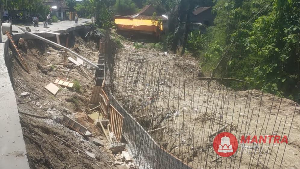 Proyek Talud di Kedungtuban Blora Diduga Molor, LSM Sapu Jagad Pertanyakan Profesionalisme Pelaksana 1 LSM Sapu Jagad