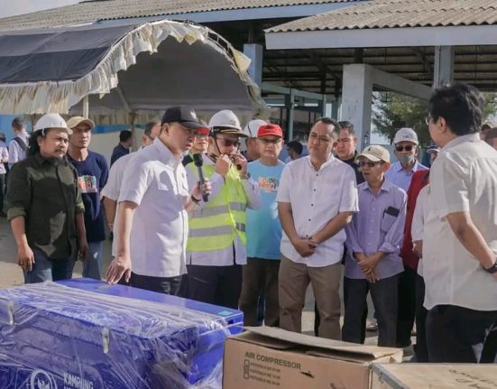 Kampung Nelayan Merah Putih